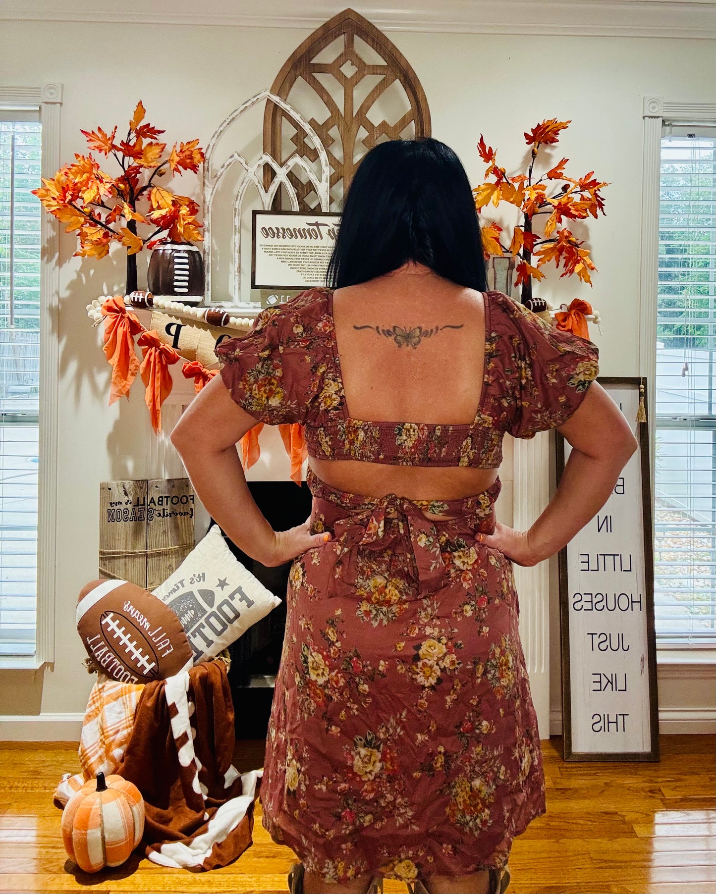 Red/Brown Floral Puff Sleeve Square Neck Knot OpenBack Dress